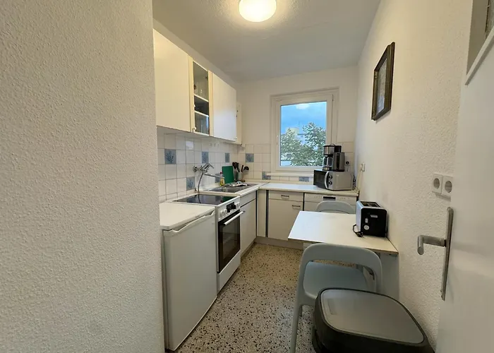 M M - Free Parking - Vintage Style Apartment