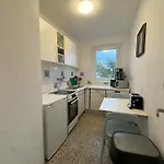 M M - Free Parking - Vintage Style Appartement
