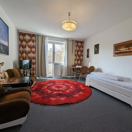 M M Vintage Family, Handwerker Und Monteure Apartmán
