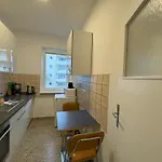 M M - Free Parking - Vintage Style Apartament *